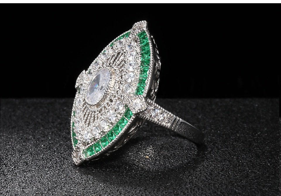 Women's Elegant Vintage Silver Ring
