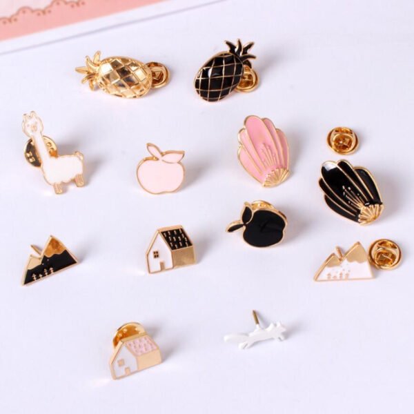 Creative Cartoon Themed Metal Women's Brooch - Image 4