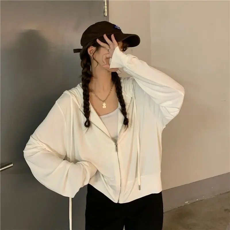Summer UV Hooded Thin Breathable Short Jacket for Women's New Korean Style Loose Student Sun Protection Jacket Trendy